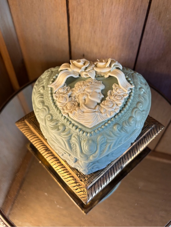 Other - Heart-Shaped Decorative Trinket Box with Cameo Detail - Pale Aqua